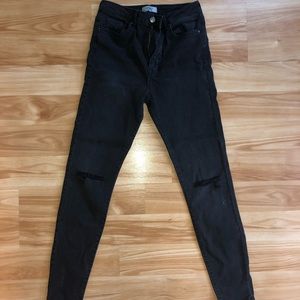 F21 black ripped jeans
